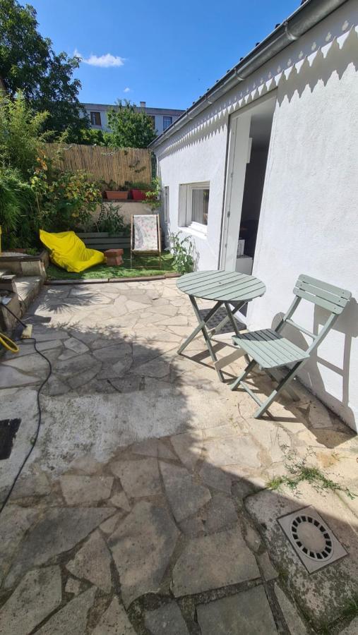Le Studio Dans Le Jardin. Рони-су-Боа Екстериор снимка